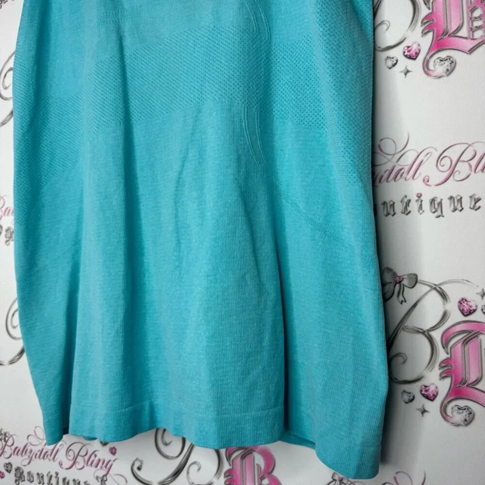Lululemon shirt stretchy yoga rare racer back logo silver Turquoise Tank Top